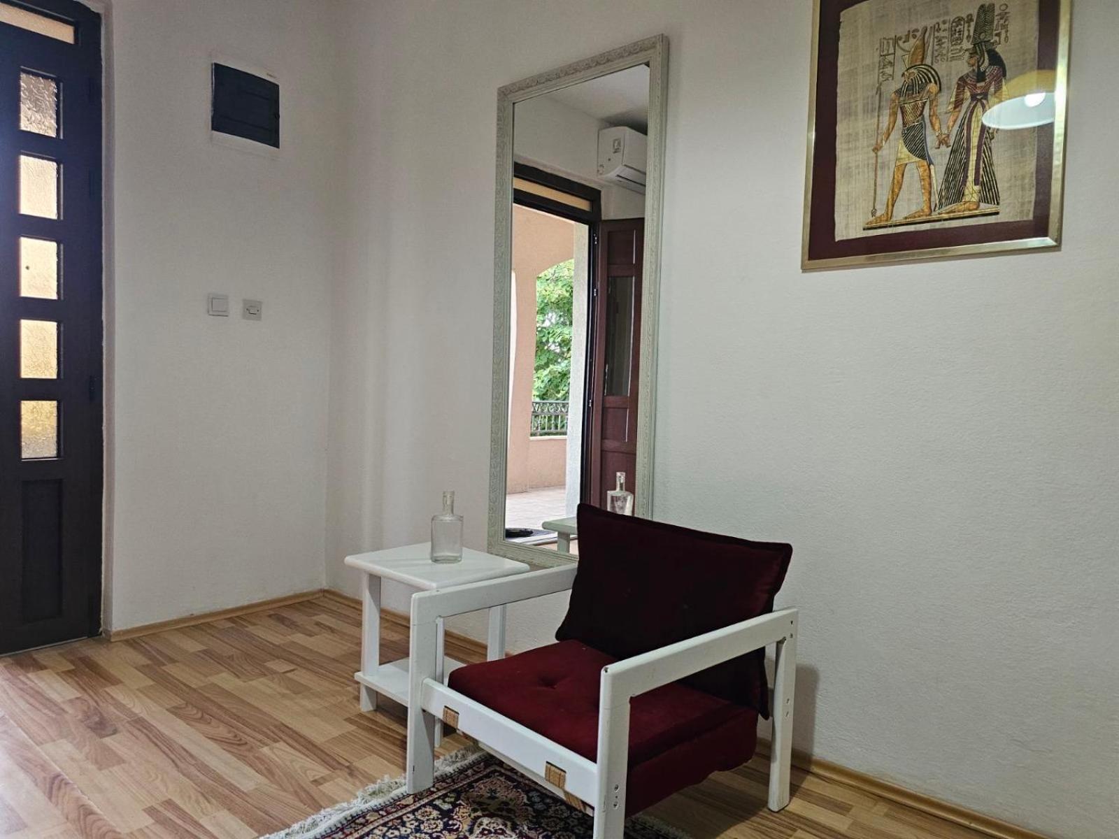 Apartman Na Rijeci Cijevni Apartment Podgorica Luaran gambar